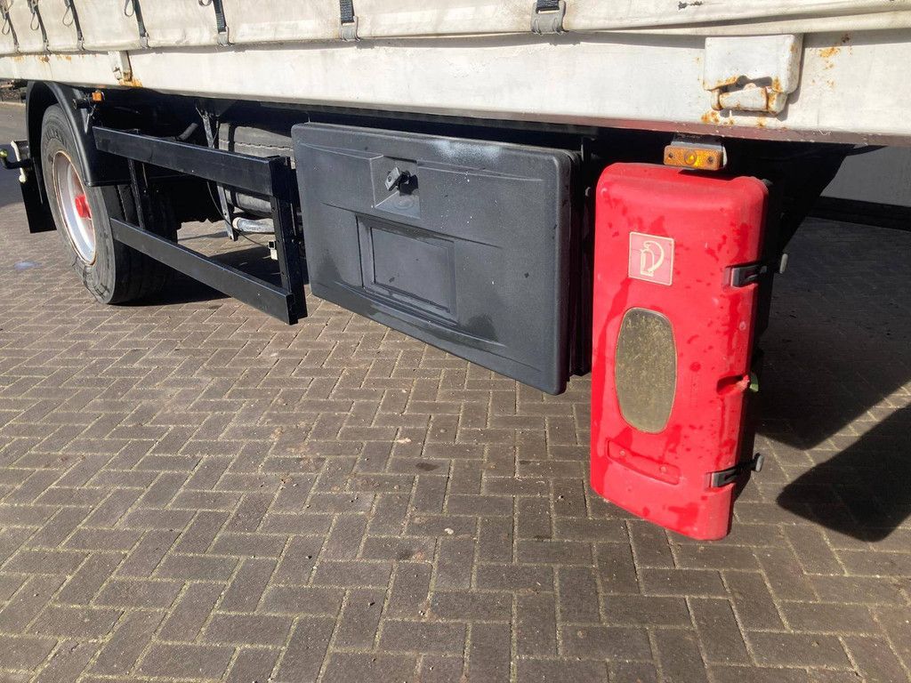 Kraemer sliding tarpaulin trailer