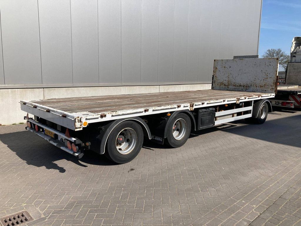 Flachbettanhänger Kelberg PRAH 27 BW 2016
