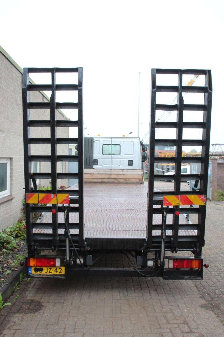 Pritschenwagen Iveco 190S Diesel 228kW 2006