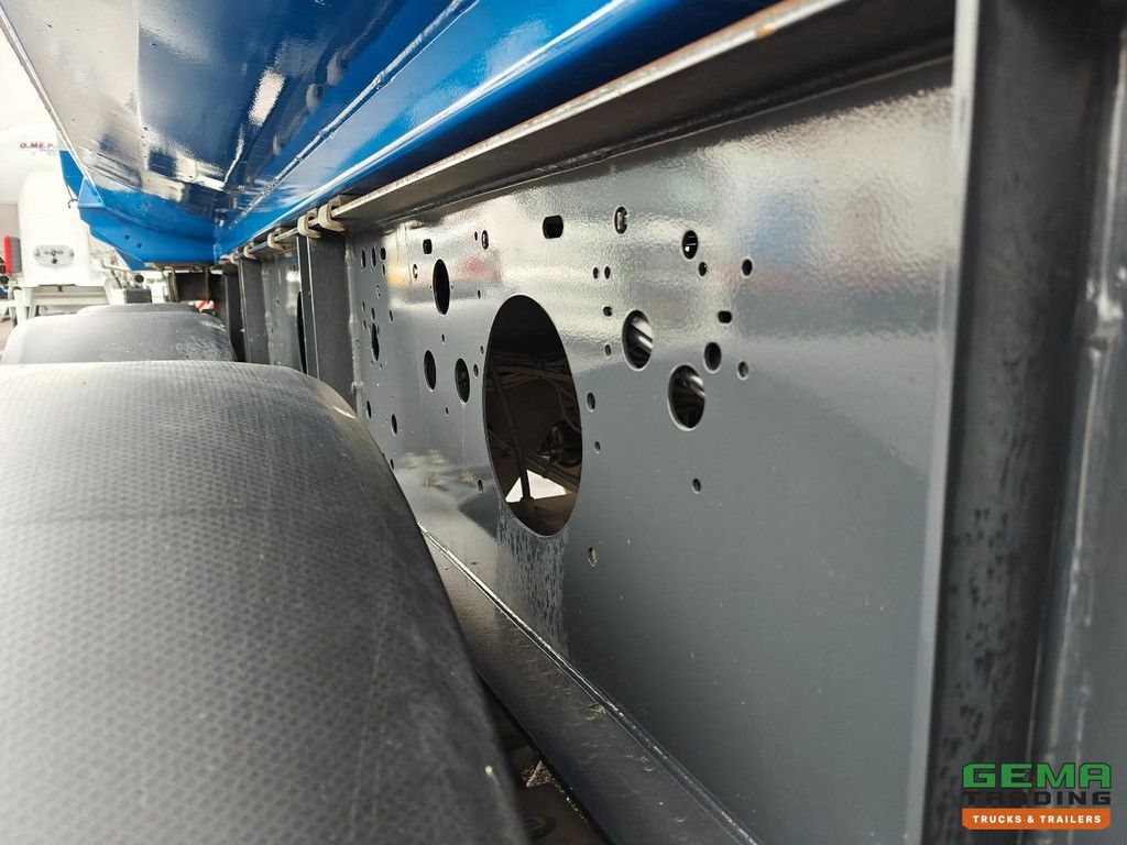 Wielton NW-3 3-Axle SAF - Tipper 32m³ - Steel/Steel - Double Lift Axle - Disc Brakes