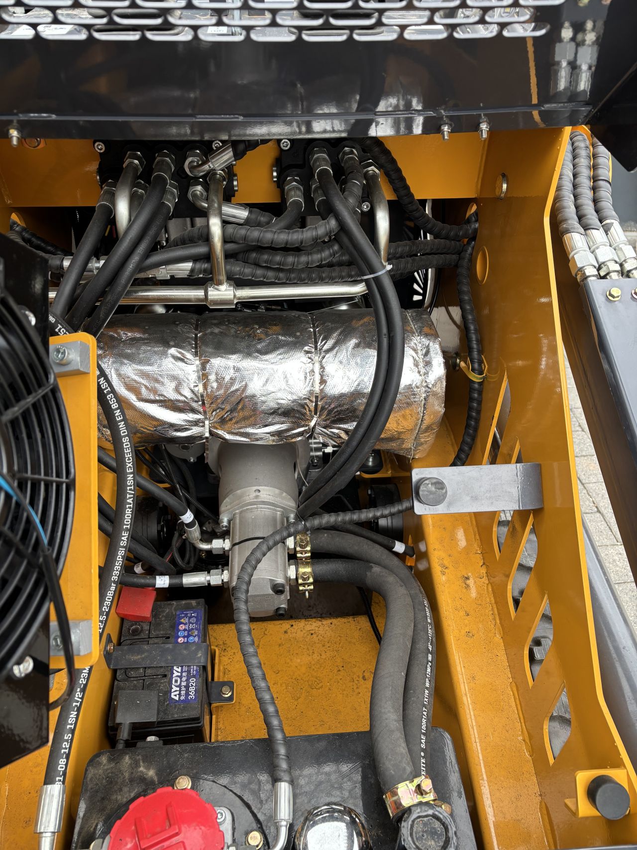 Schranklader skid steer