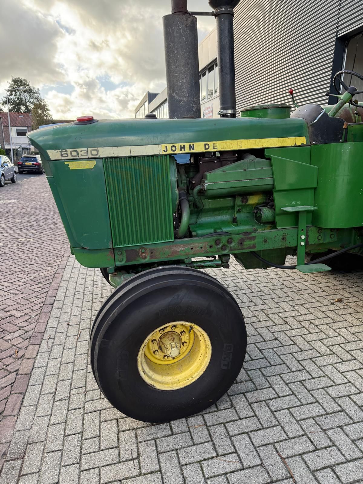John Deere 6030