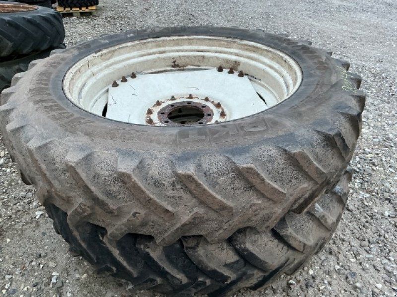 SPRØJTEHJUL380/90R46