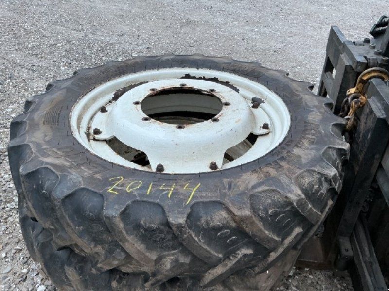 SPRØJTEHJUL380/90R46