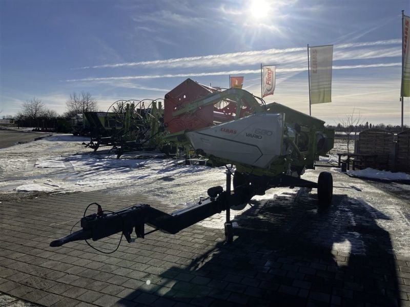 Claas VARIO 680
