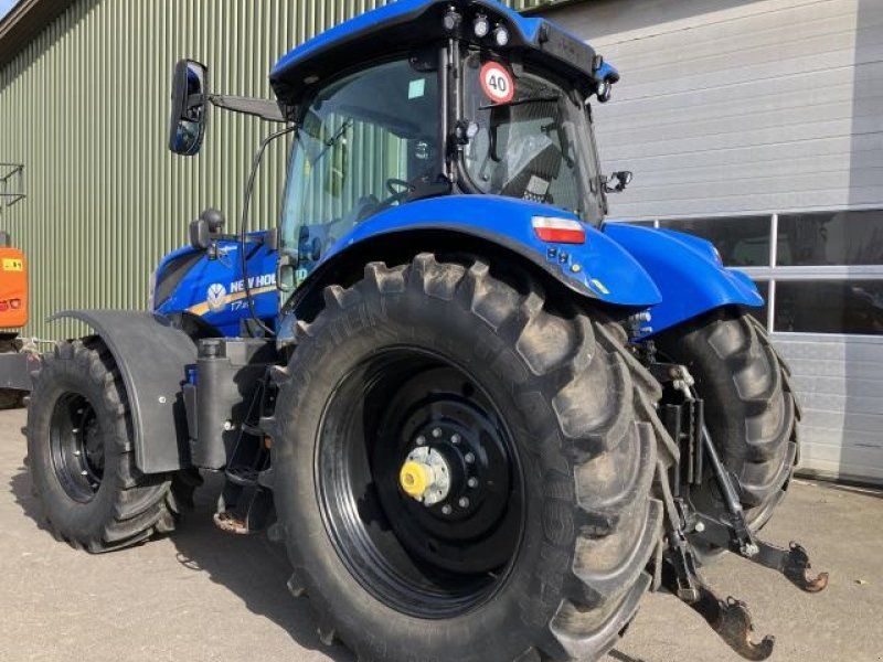 New Holland T7.270AC