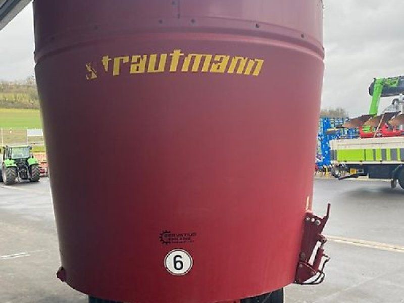 Strautmann Verti-Mix 2401  Förderband guter Zustand