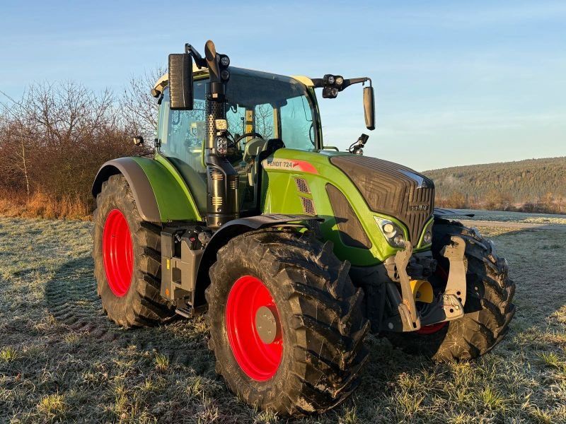 Fendt 724 VARIO S4 PROFI PLUS