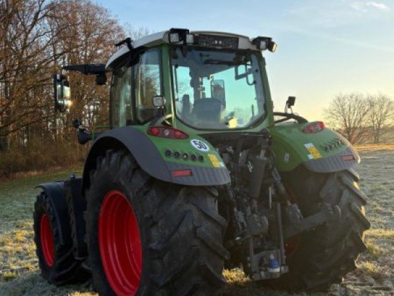 Fendt 724 VARIO S4 PROFI PLUS