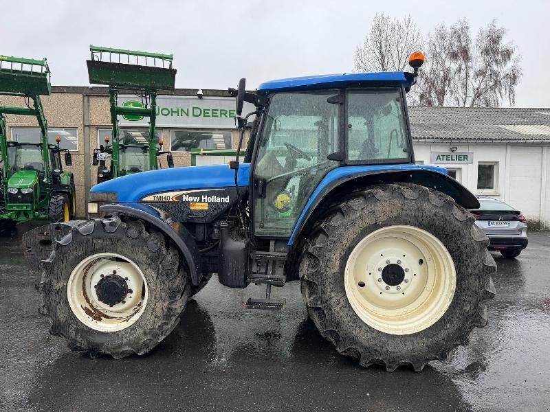 New Holland TM140