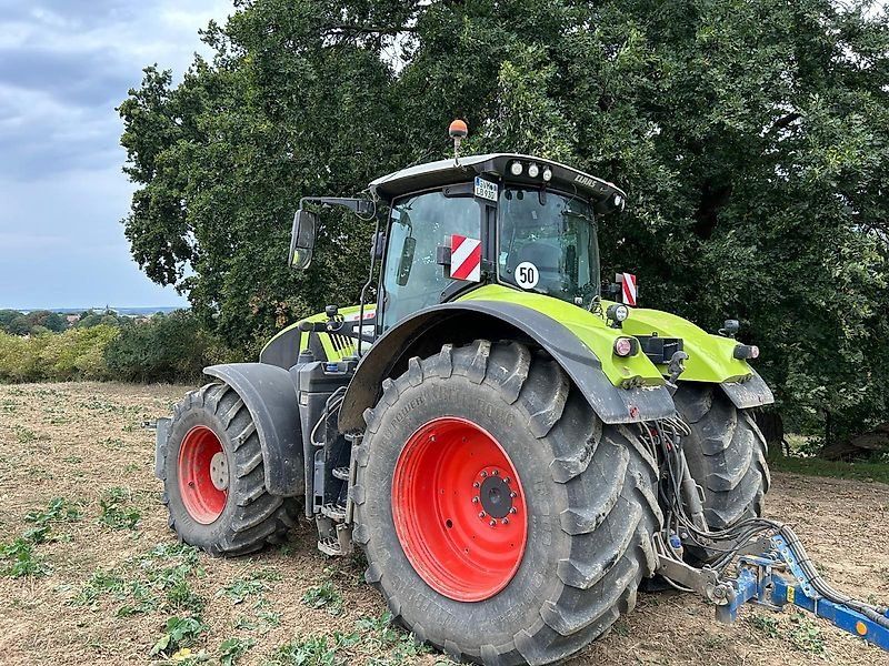 Claas Axion 930