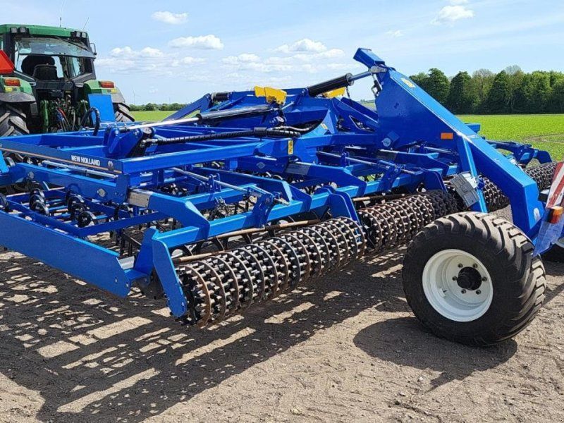 New Holland SGX 620