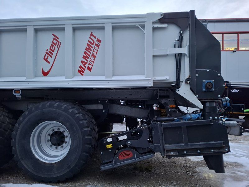 Fliegl Bankettfertiger ASW 248 S Mammut