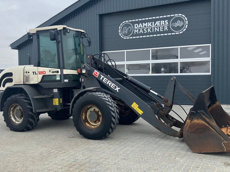 Terex TL120 Lang bom