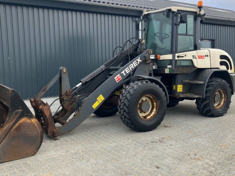Terex TL120 Lang bom