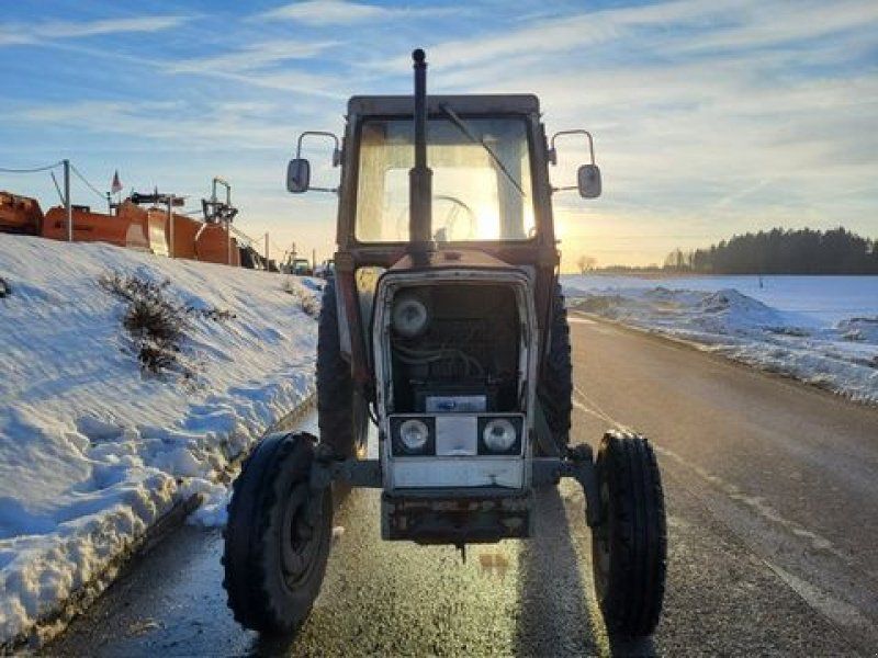 Massey Ferguson 590 MP
