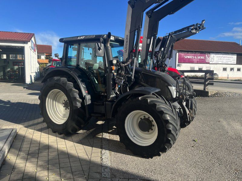 Valtra N163D