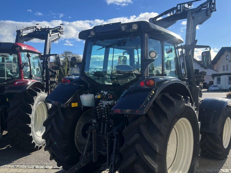 Valtra N163D