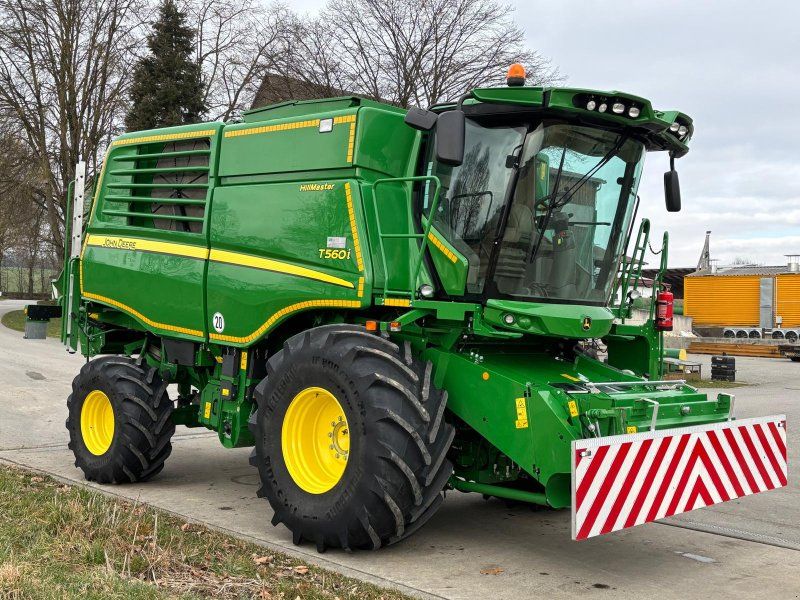 John Deere T560 Hillmaster