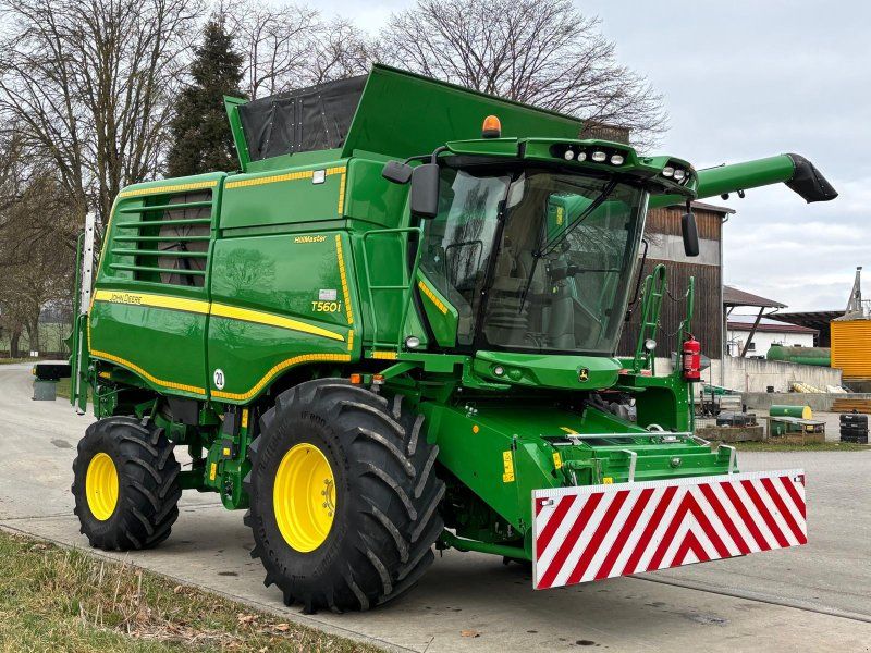 John Deere T560 Hillmaster