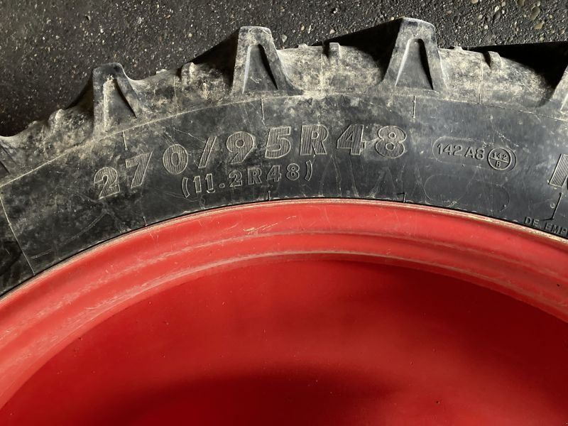 Grasdorf KLEBER 270/95R32//270/95R48