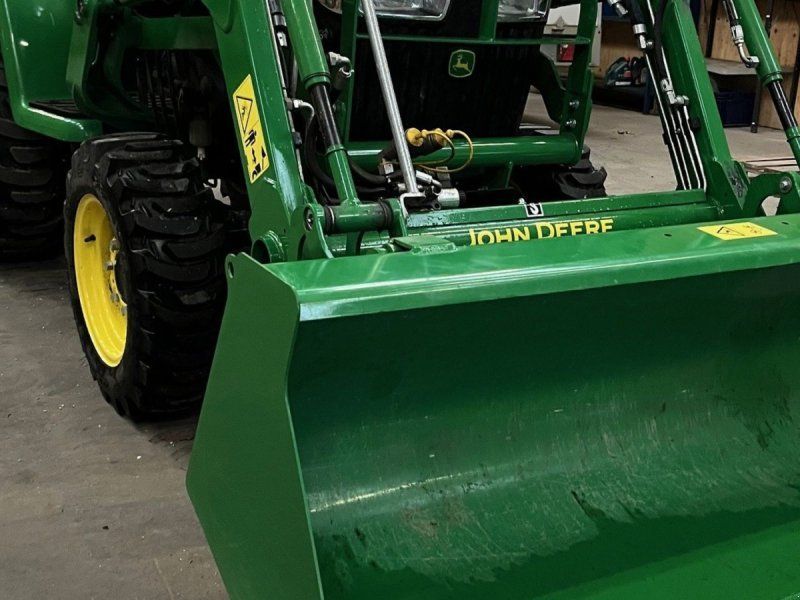 John Deere 3025E 3025E