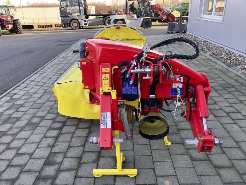 Pöttinger NOVACAT 402