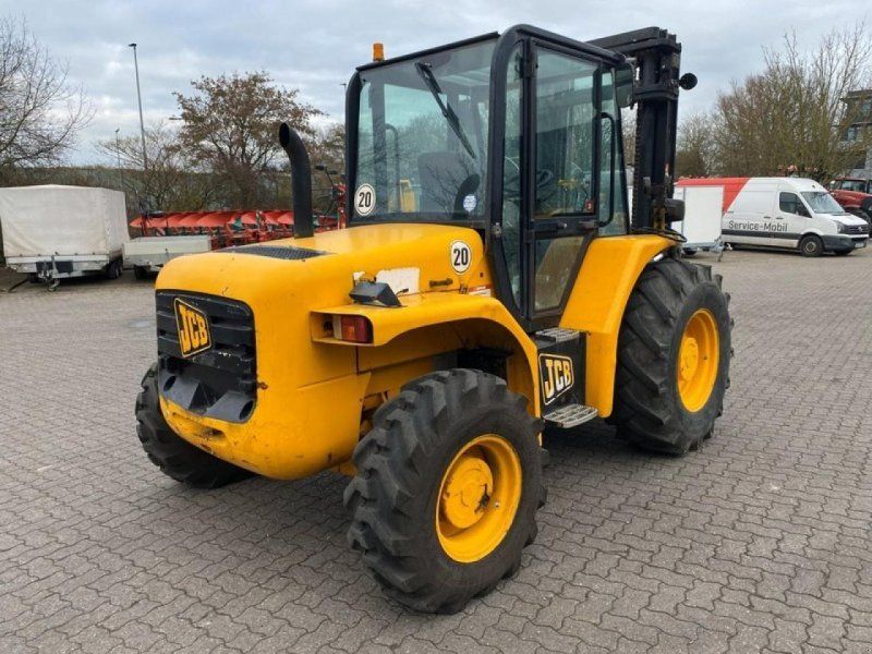 JCB 940 RTFL GELÄNDESTAPLER