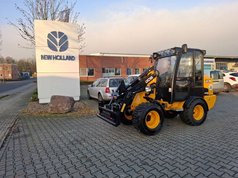 JCB 403 Plus mit Kabine