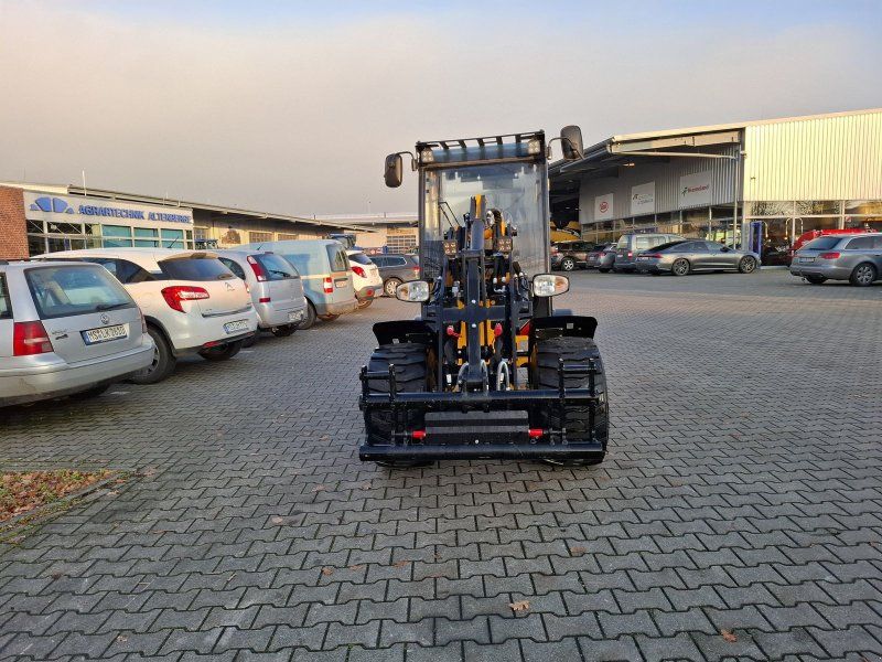 JCB 403 Plus mit Kabine