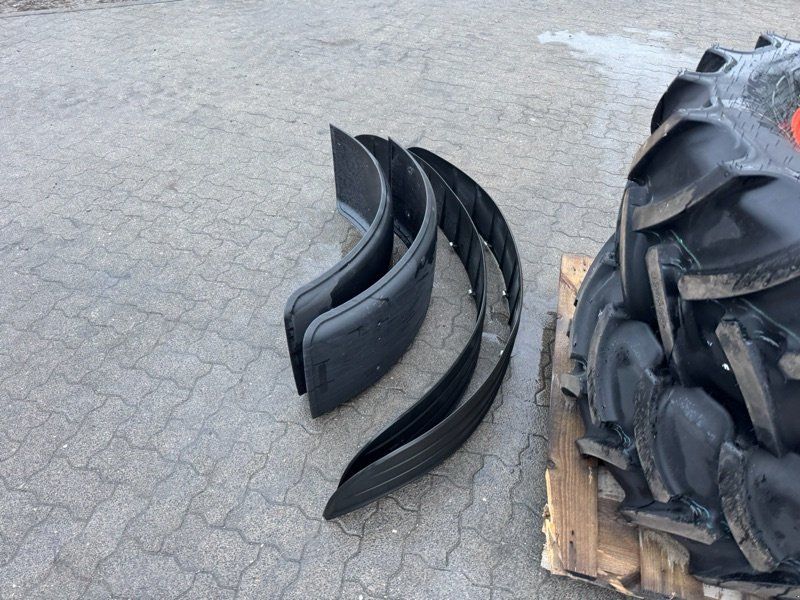 Mitas 2x 540/65R30 Verstellfelge + 2x 420/65R20 Festfelge