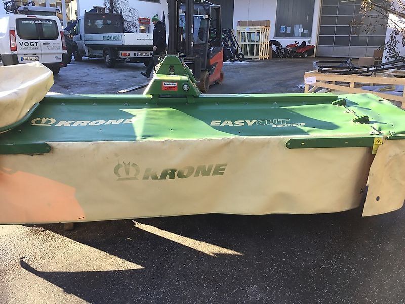 Krone Easy Cut F320 M