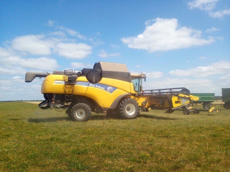New Holland CX8080
