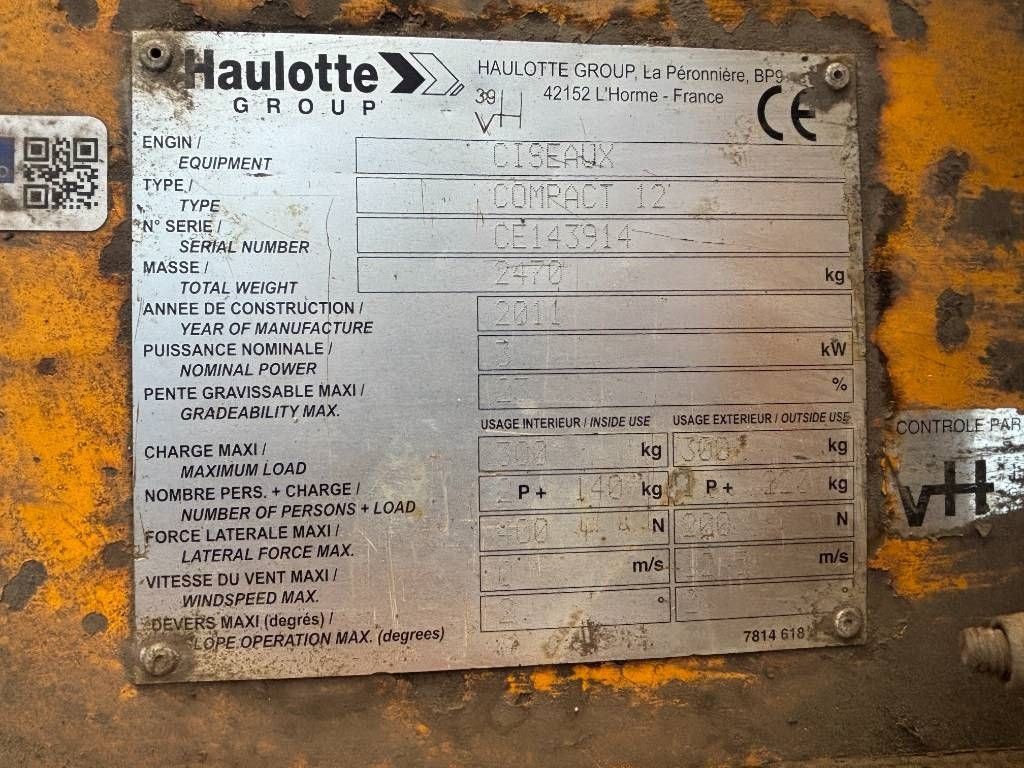 Haulotte Compact 12 12m schaarlift hoogwerker Haulotte