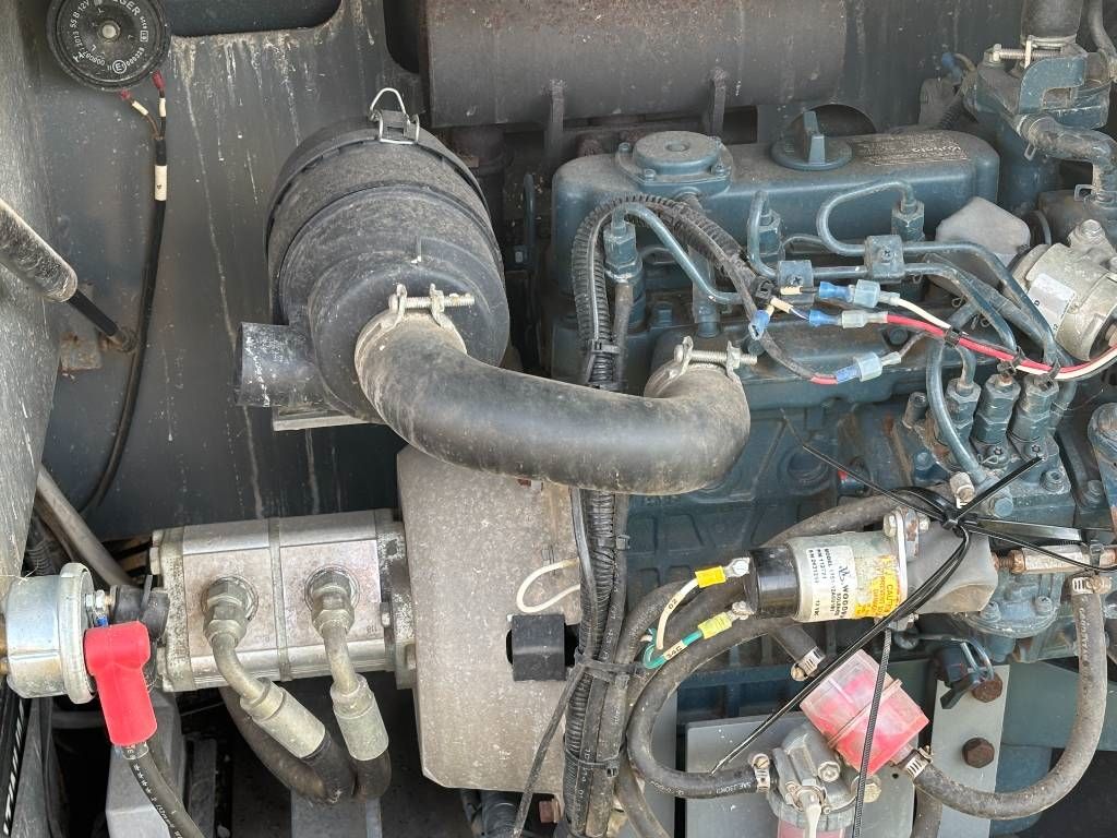 SkyJack SJ 6826 RT 6826 4x4 hoogwerker 10 meter skyjack