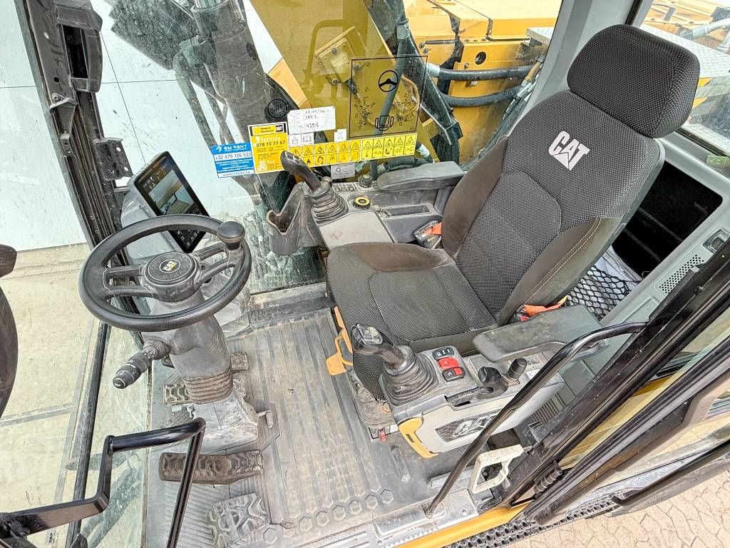 CAT M314 07A - Brand New Bucket / Triple Boom