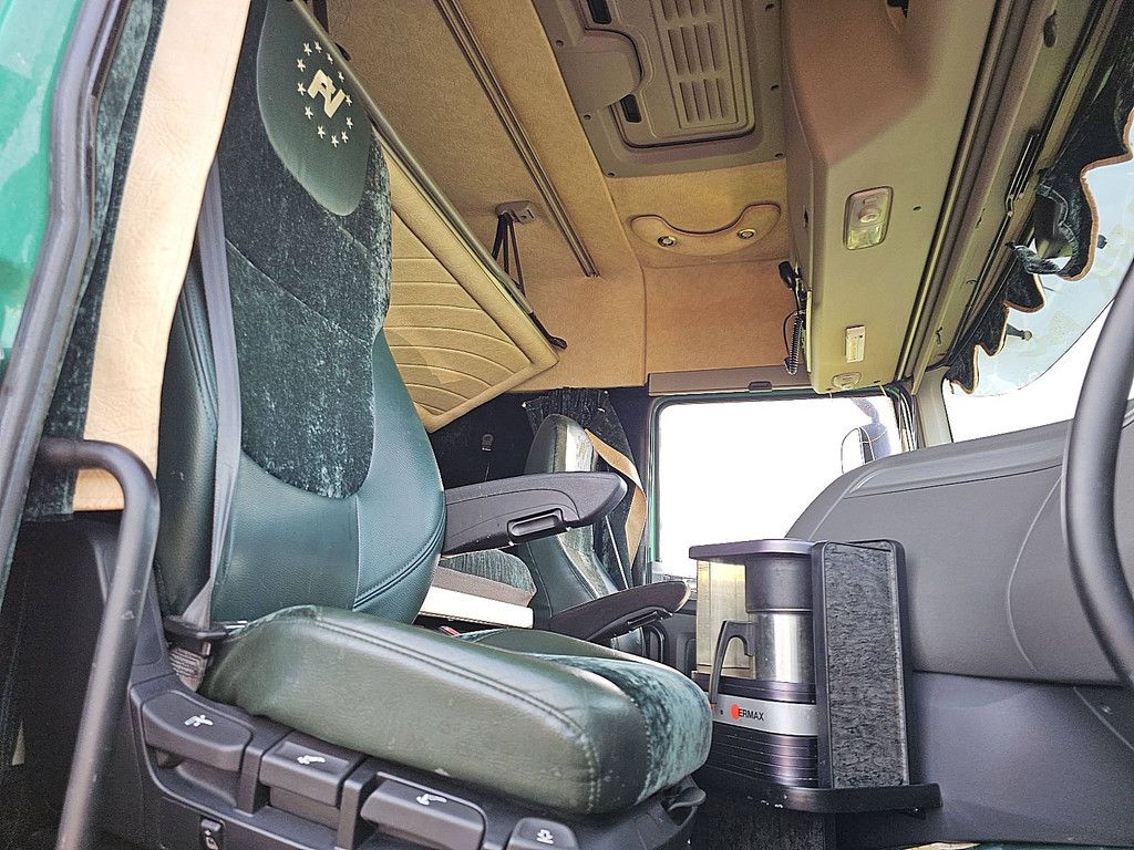 DAF XF 510 6x2 ftg spacecab