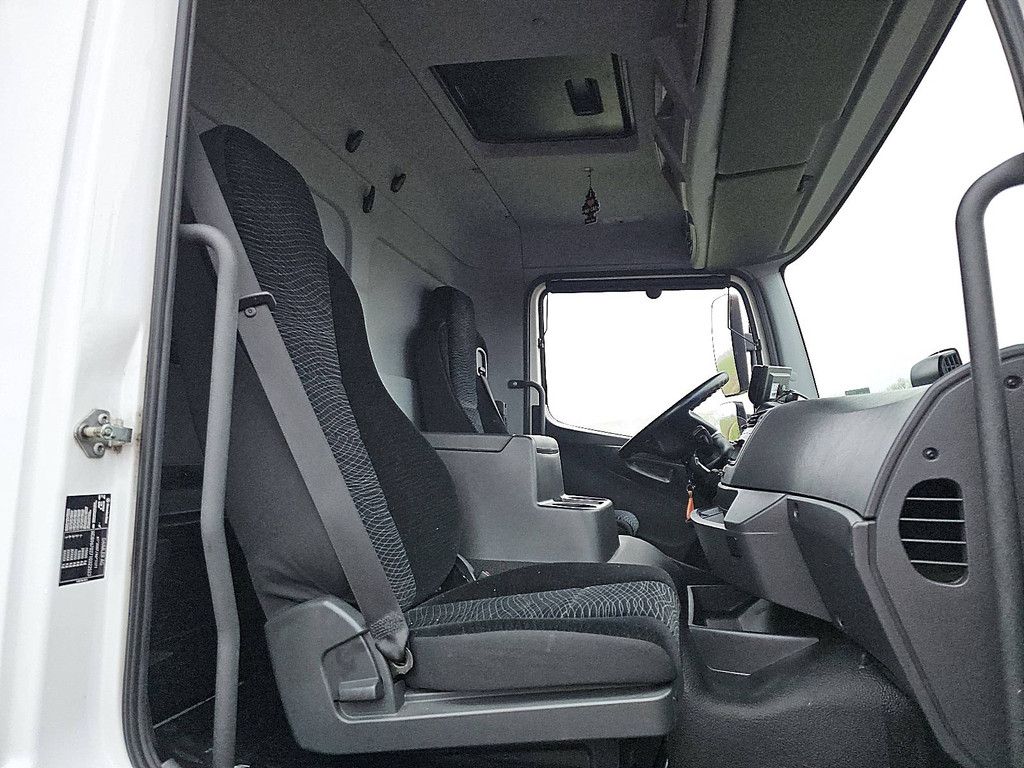 MERCEDES-BENZ ATEGO 1524 airco taillift 6 cyl