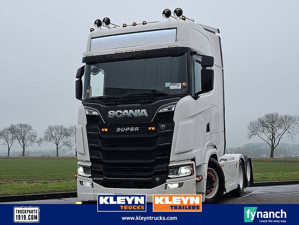 SCANIA S580