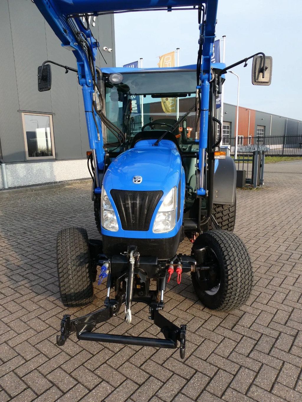 New Holland Boomer 54D 4wd CVT / 04717 Draaiuren / Full Options