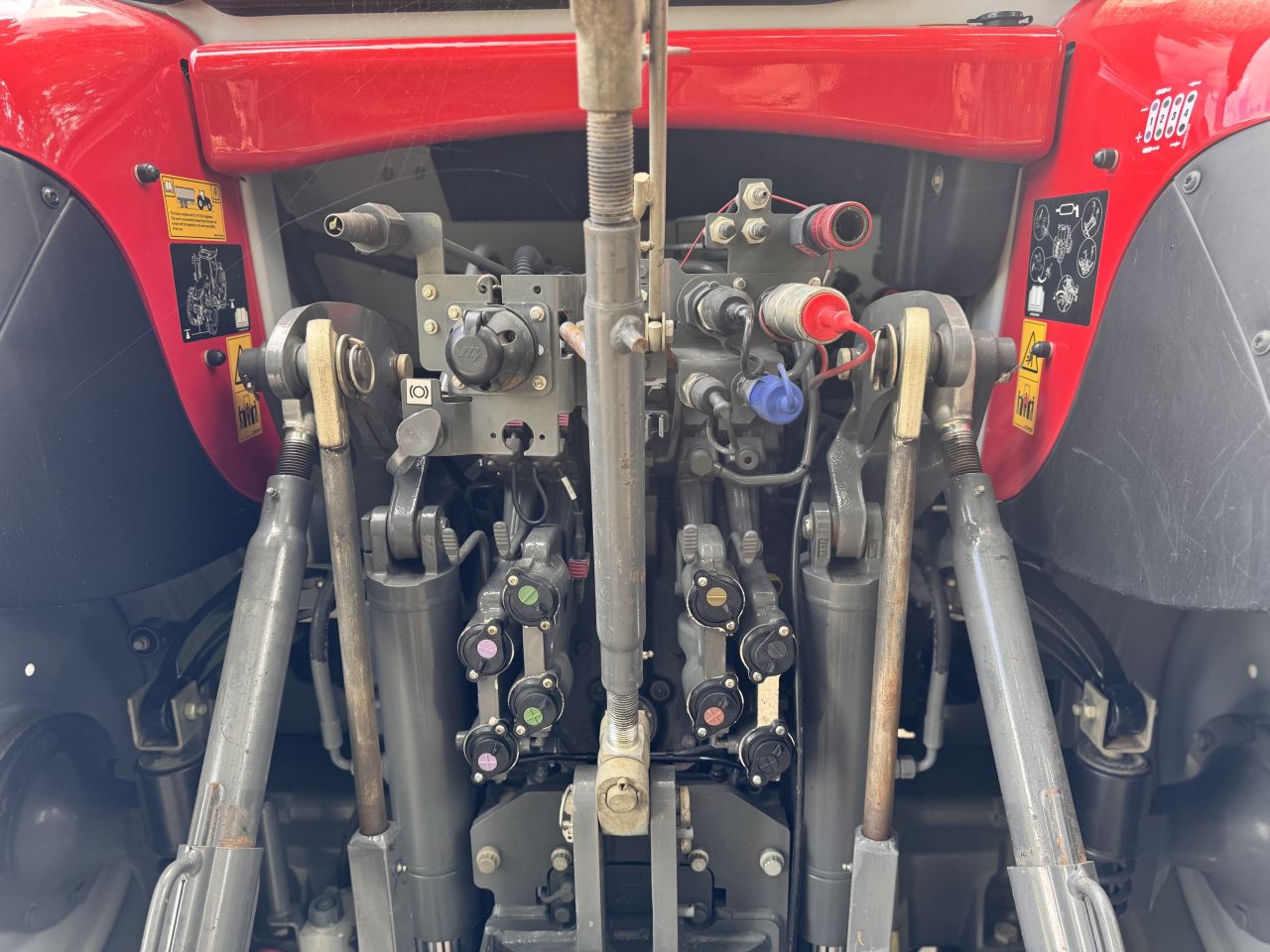 Massey Ferguson 7s.180 Dyna6 Efficient