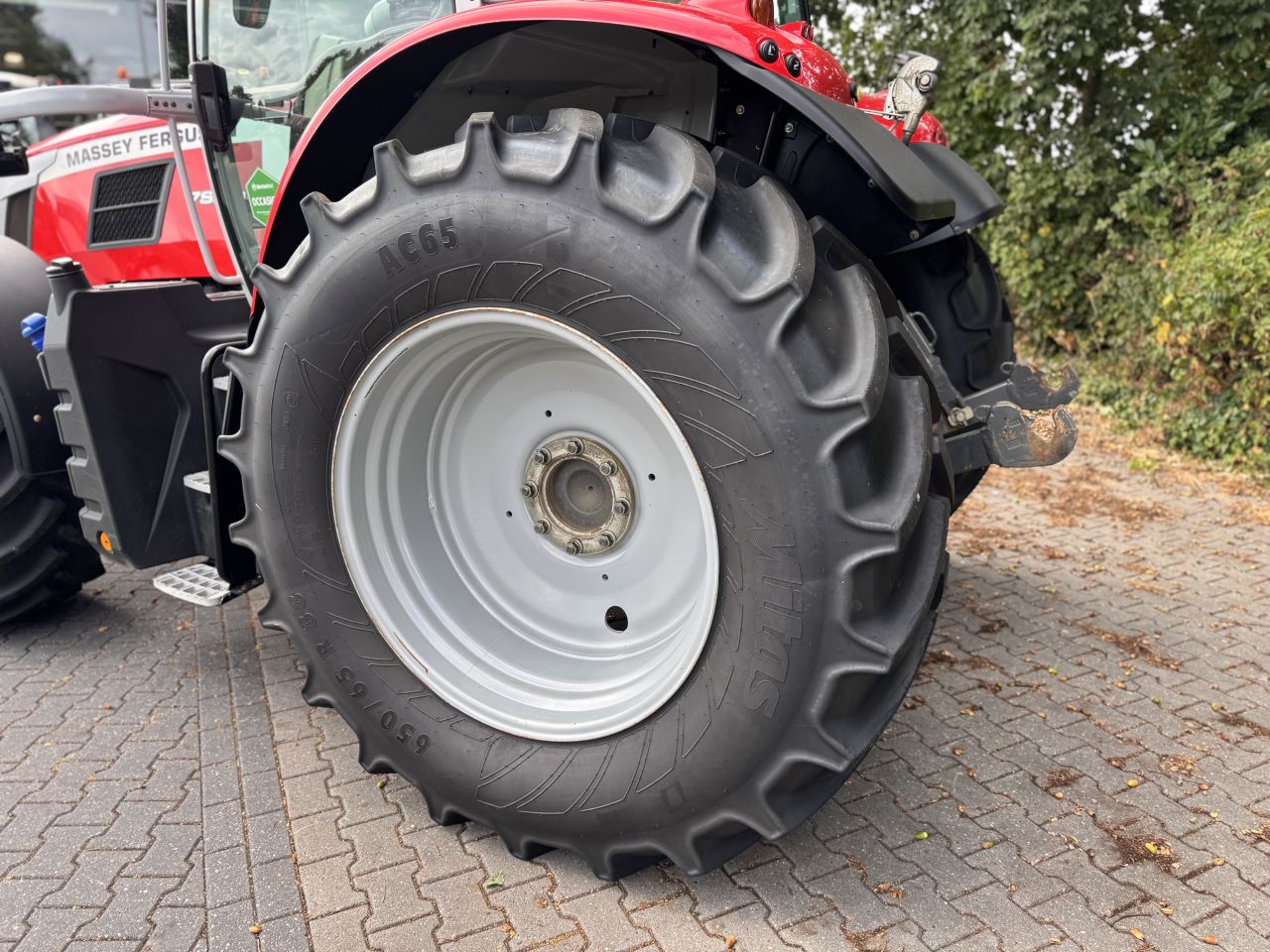 Massey Ferguson 7s.180 Dyna6 Efficient