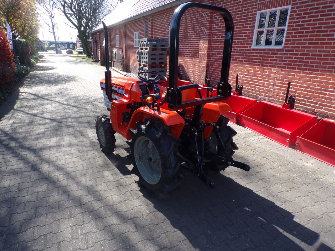 Winter offer: Kubota B1502DT from €95.00 per month