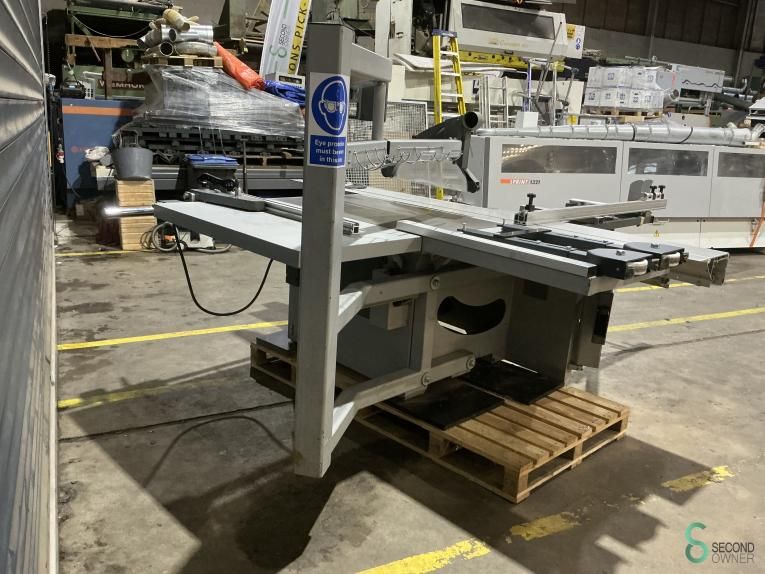 Sliding table saws Altendorf 2004