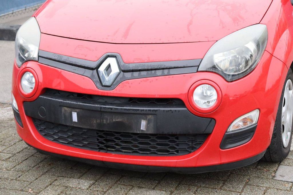 Pkw Renault Twingo Benzin 75 PS 2014 (Marge)