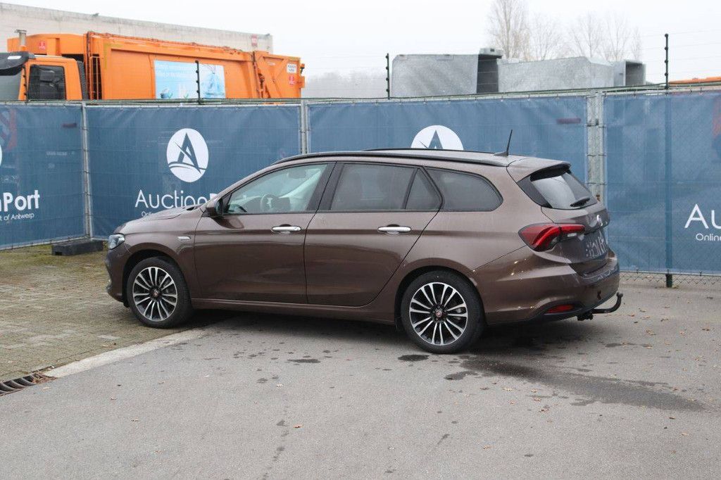 Personenauto Fiat TIPO Benzine 101pk 2021 (Marge)