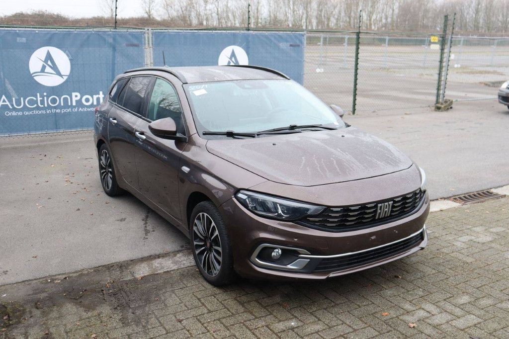 Personenauto Fiat TIPO Benzine 101pk 2021 (Marge)