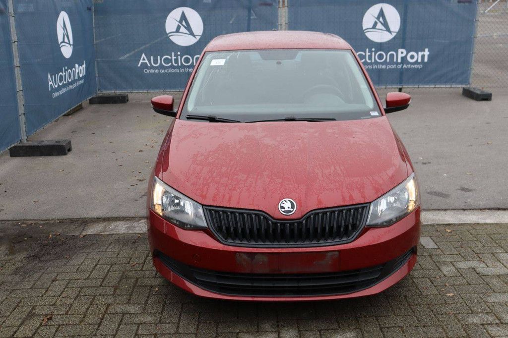 Passenger car Skoda Fabia Petrol 60hp 2017 (Margin)