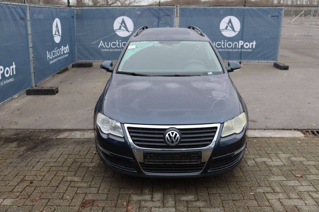 Passenger car Volkswagen Passat Diesel 136 hp 2008 (Margin)
