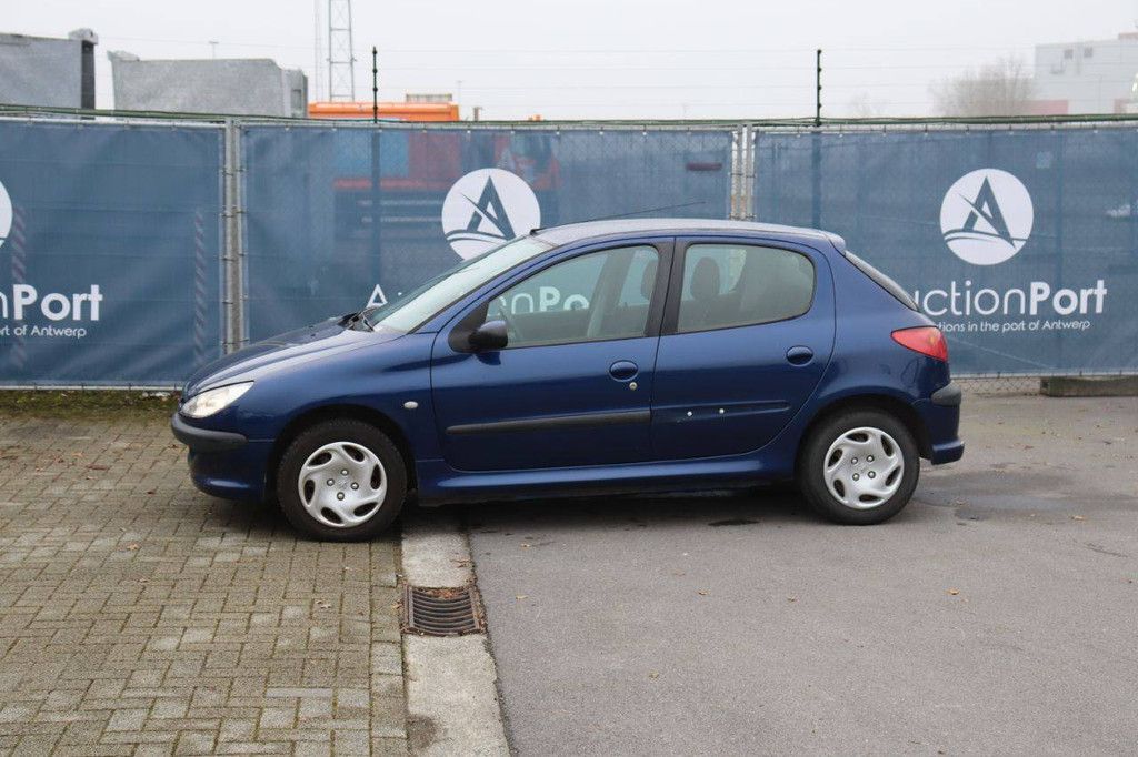 Personenauto Peugeot 206 Benzine 110pk 2007 (Marge)